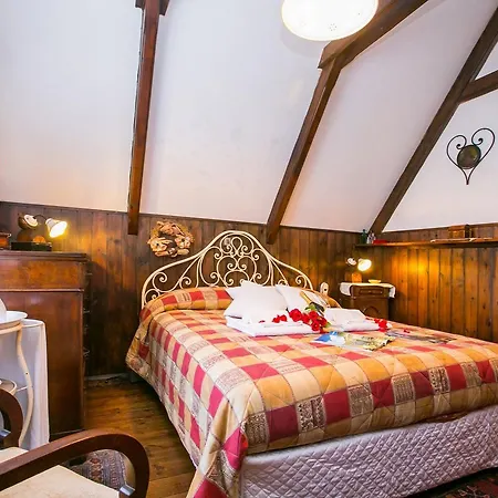 Chalet *